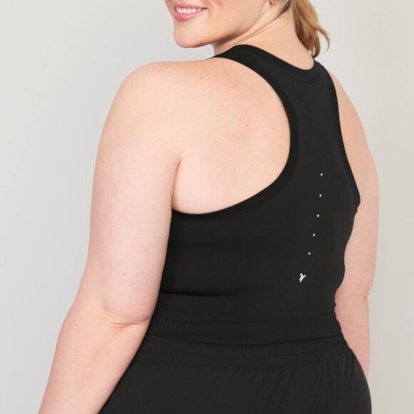 NWT- Old Navy - 2X. Black Seamless Performance Tank - Picture 2 of 9